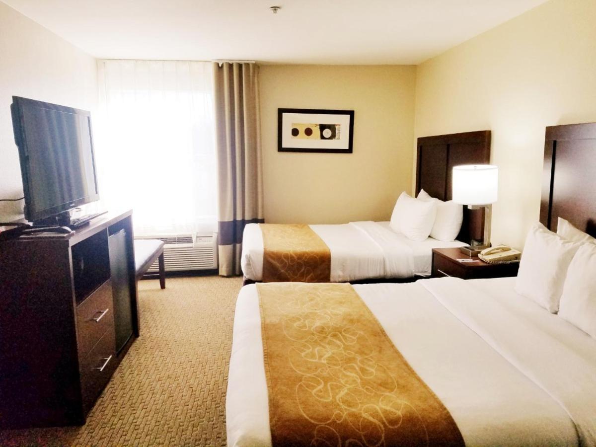 Quality Suites Irving-Las Colinas Eksteriør billede