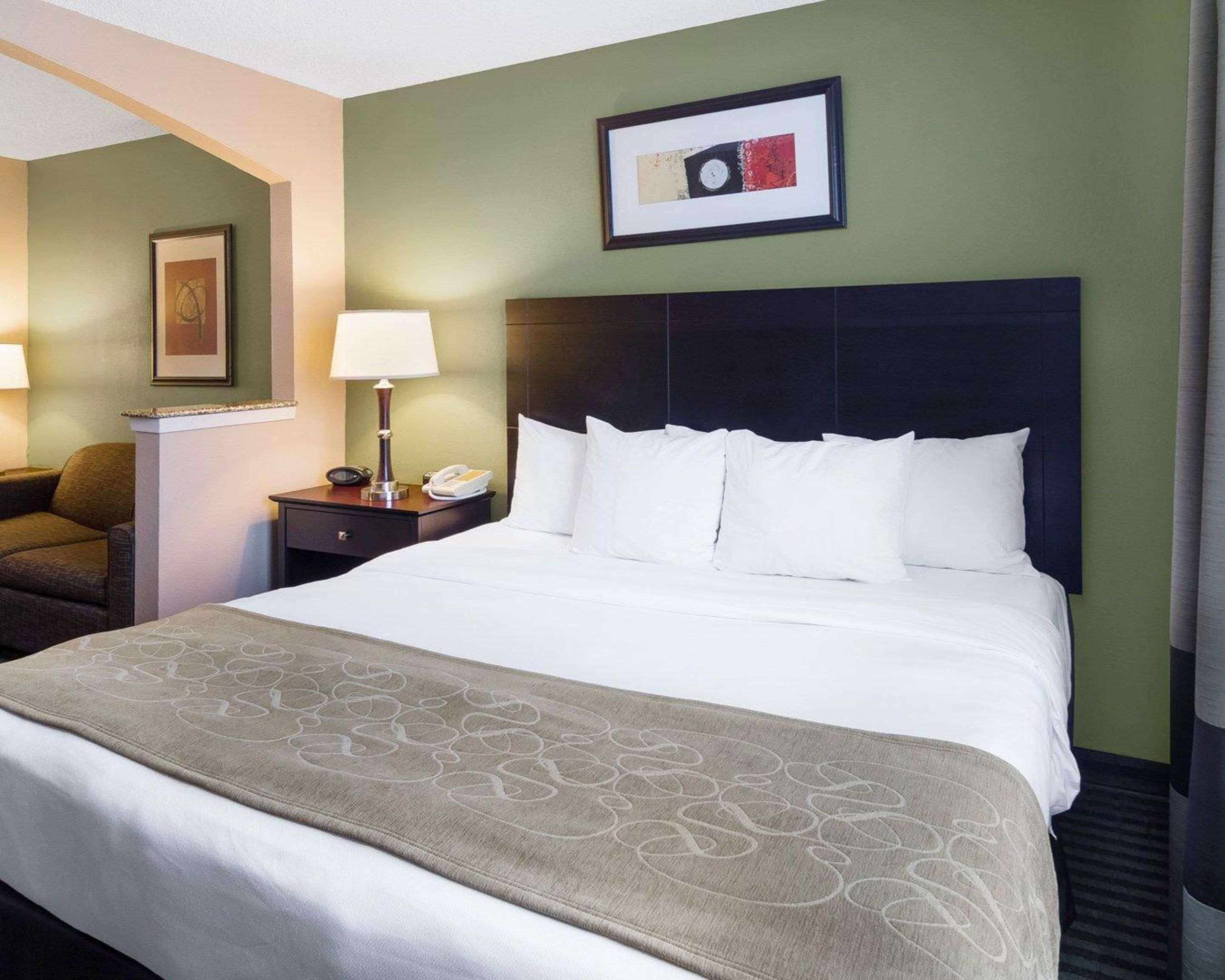 Quality Suites Irving-Las Colinas Eksteriør billede