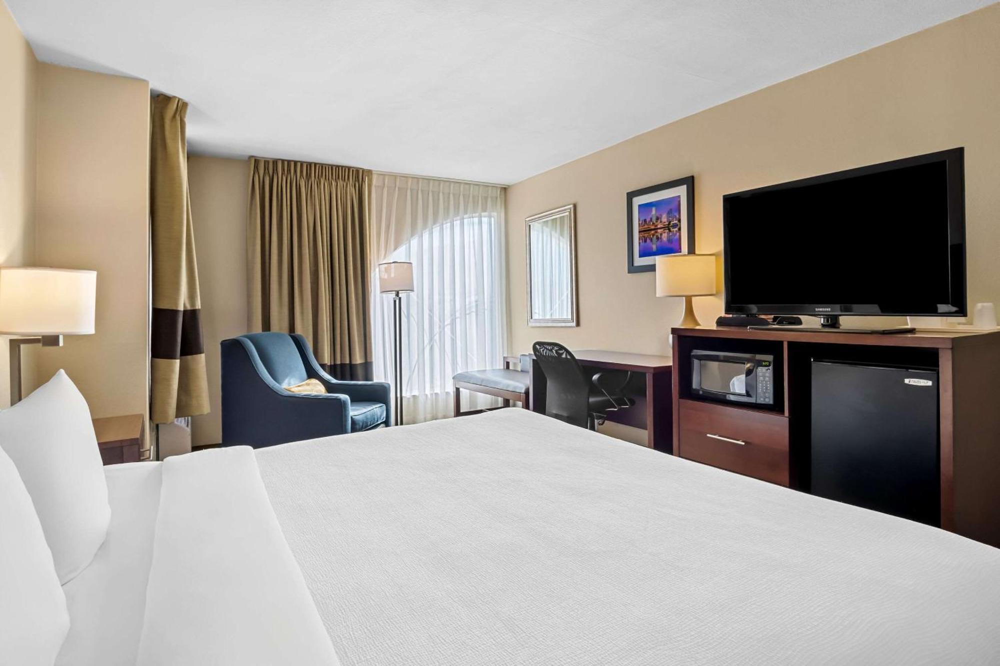 Quality Suites Irving-Las Colinas Eksteriør billede