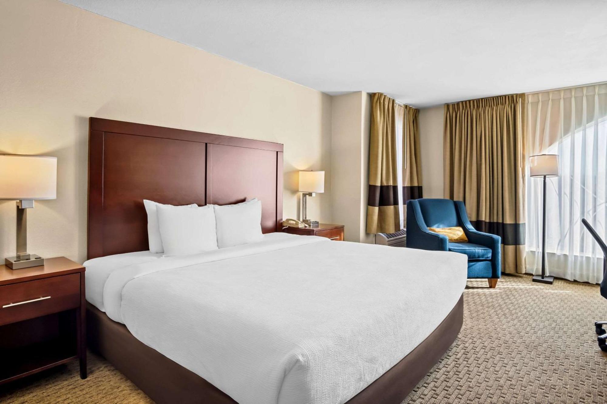 Quality Suites Irving-Las Colinas Eksteriør billede